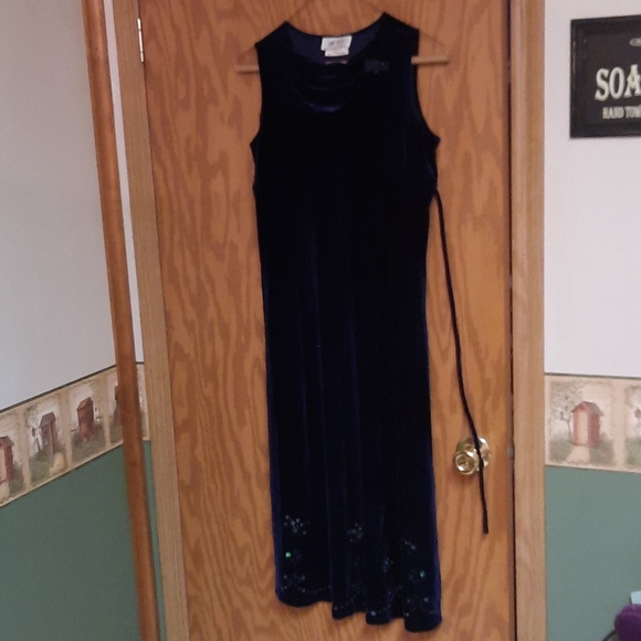 VINTAGE dress - Picture 1 of 4